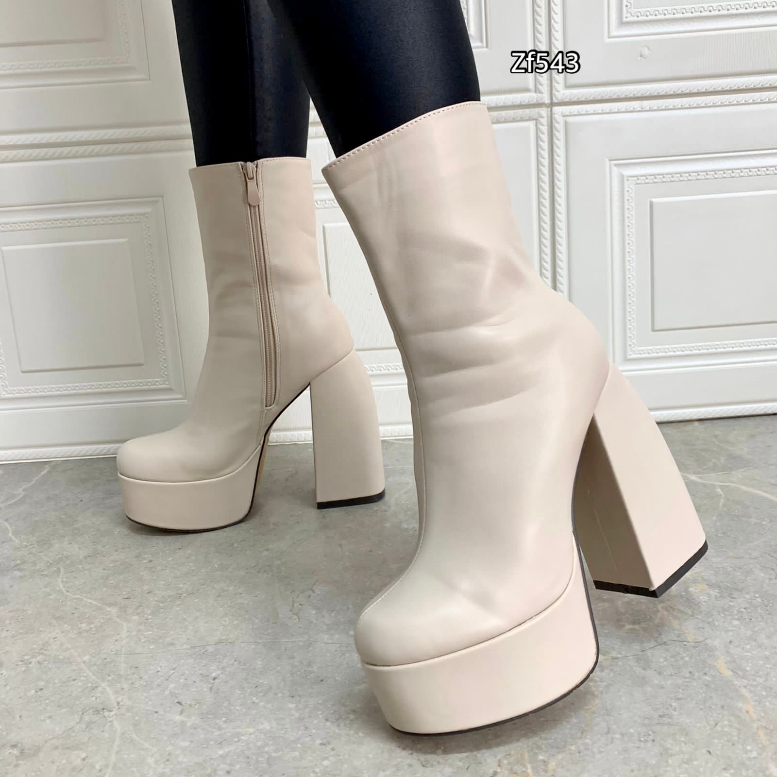 Botin beige plataforma 4cm tacon 13cm 16820 C16